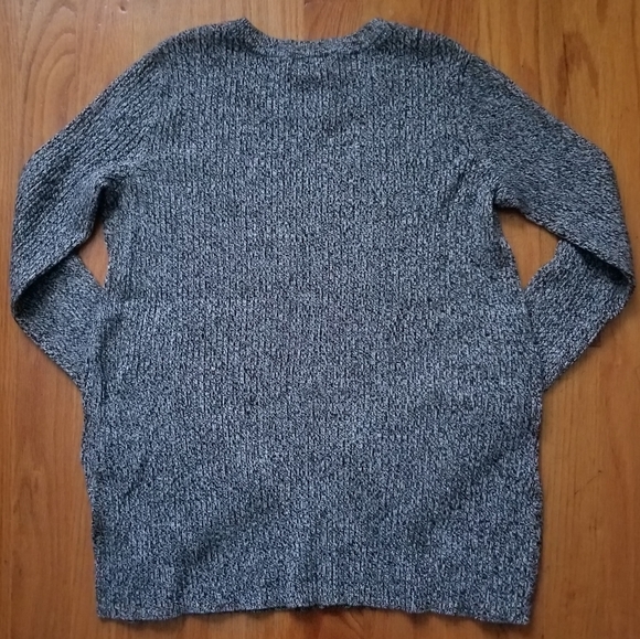 H&M Charcoal Ribbed Knit Sweater - Picture 2 of 6